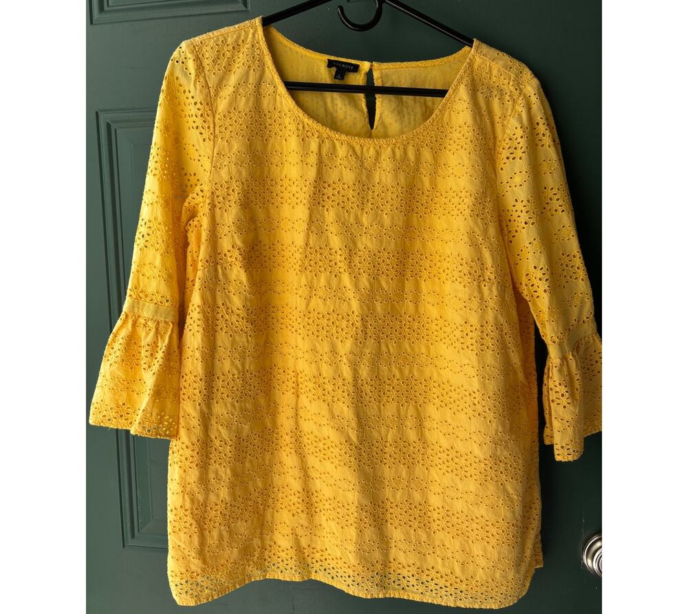 Talbots Womens L Yellow Eyelet Flounce Sleeve Boho Top Cotton CottageCore Blouse